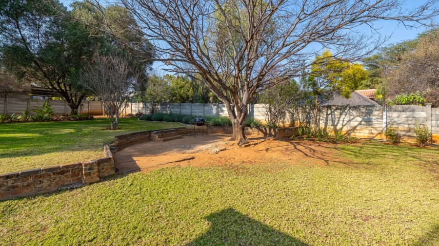Commercial Property for Sale in Flamwood North West